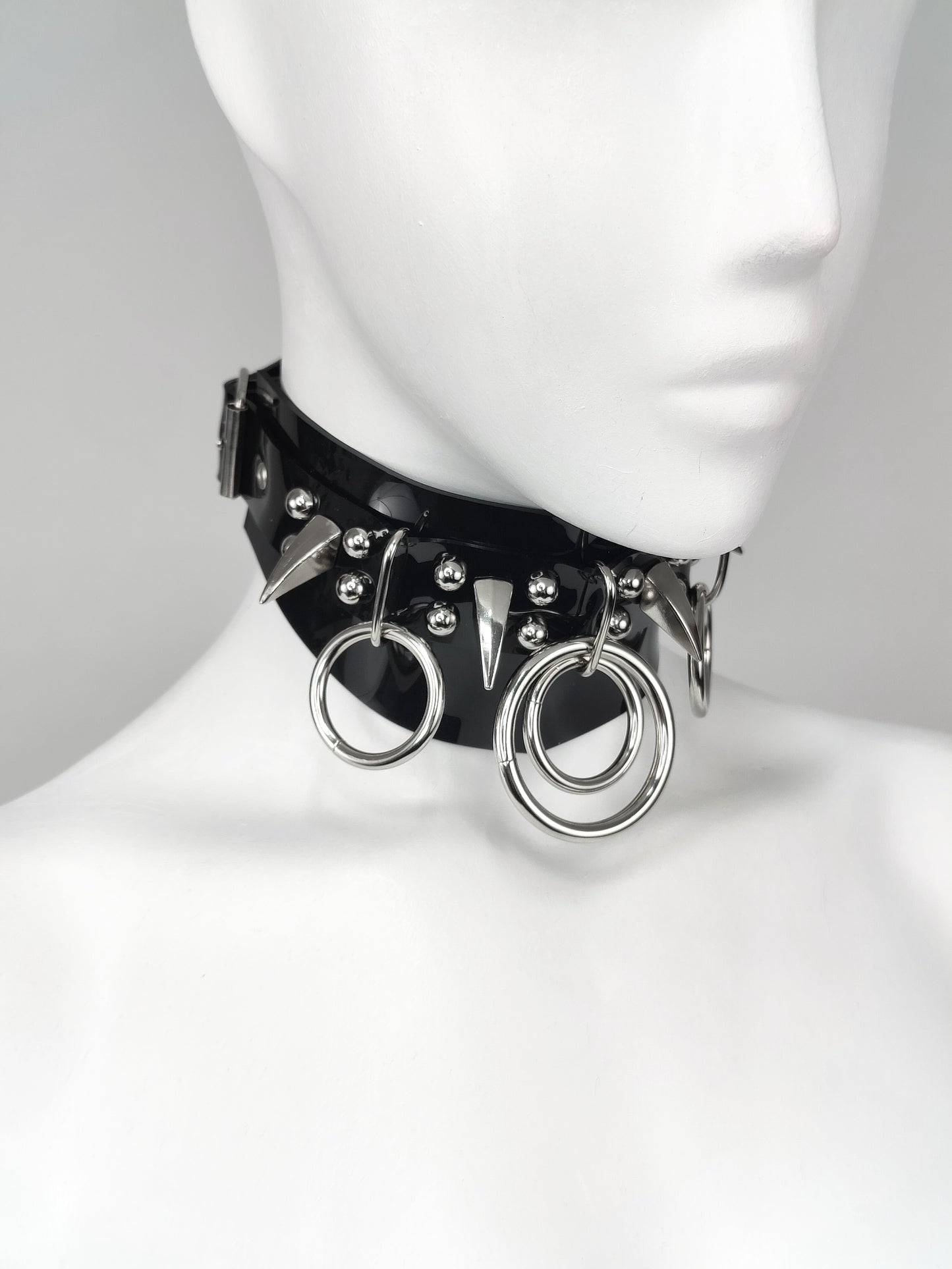 KOLLAR - Collar