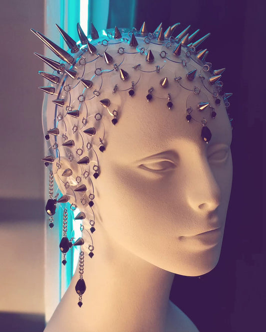 CLEO - Headdress