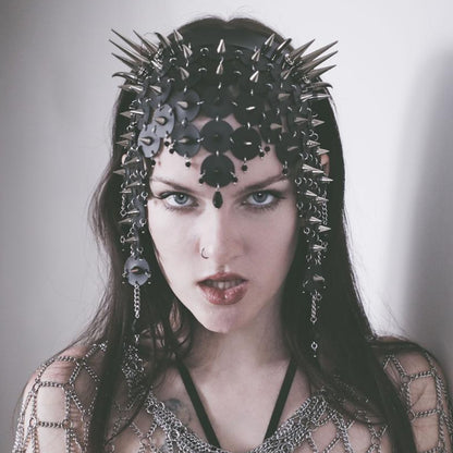 CLEO - Headdress