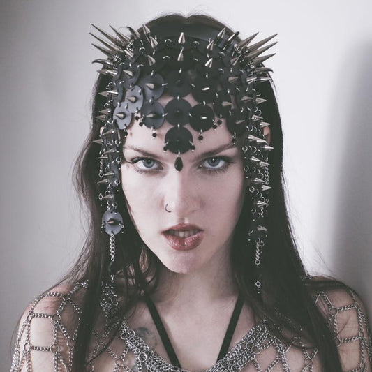CLEO - Headdress