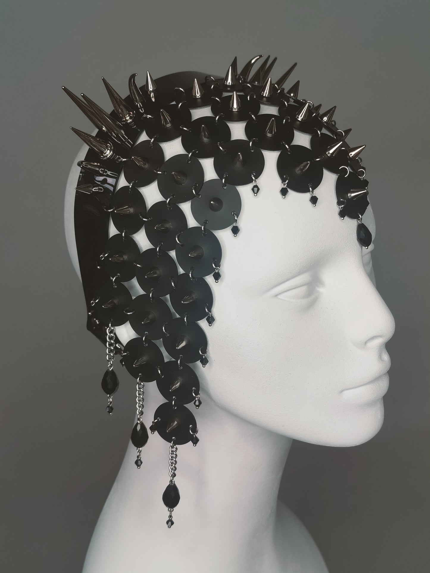 CLEO - Headdress
