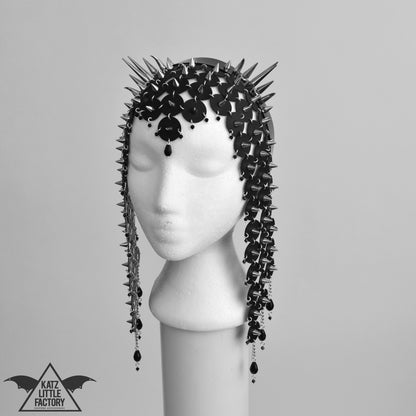 CLEO - Headdress