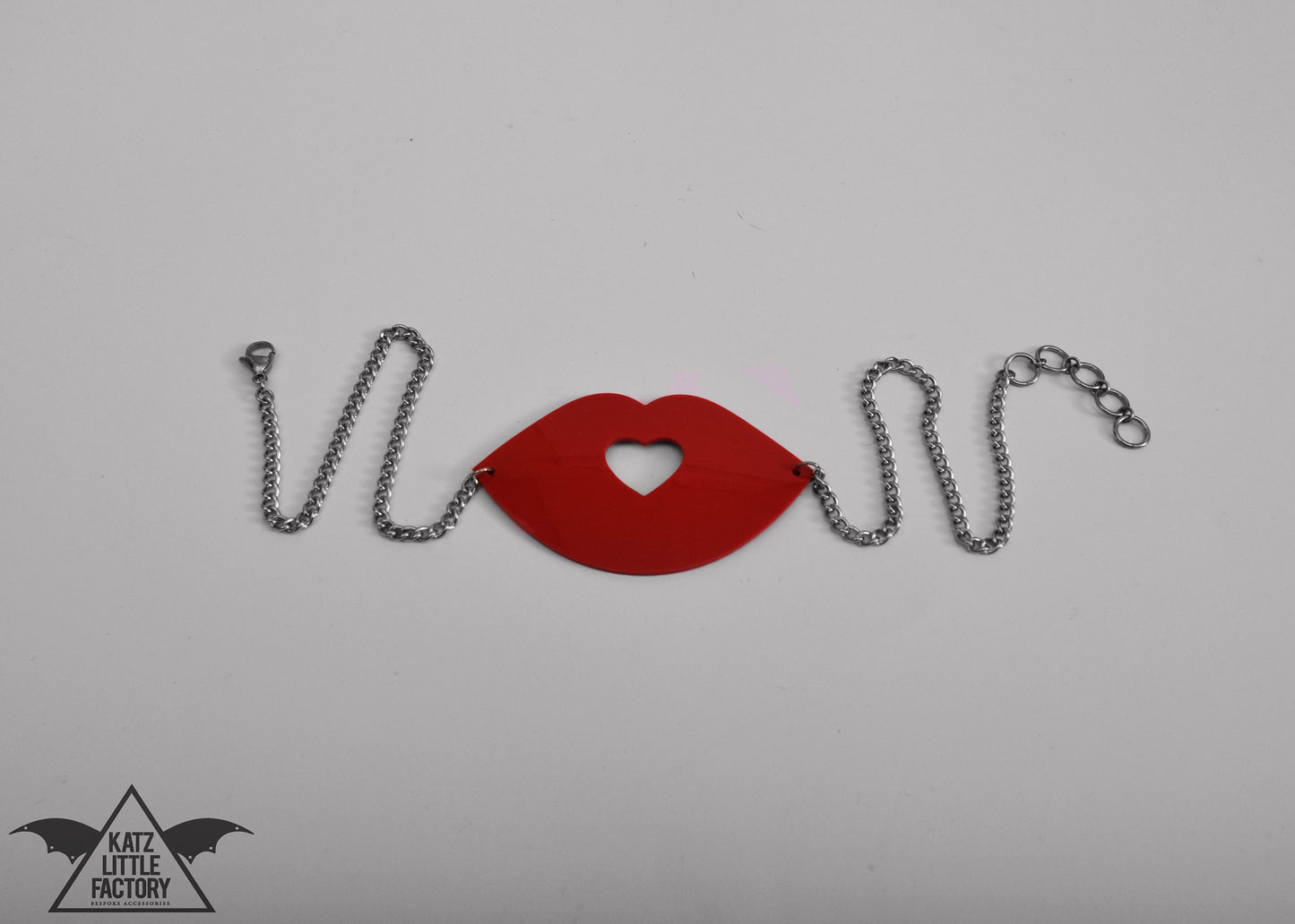 KISS - Lipstick Mask